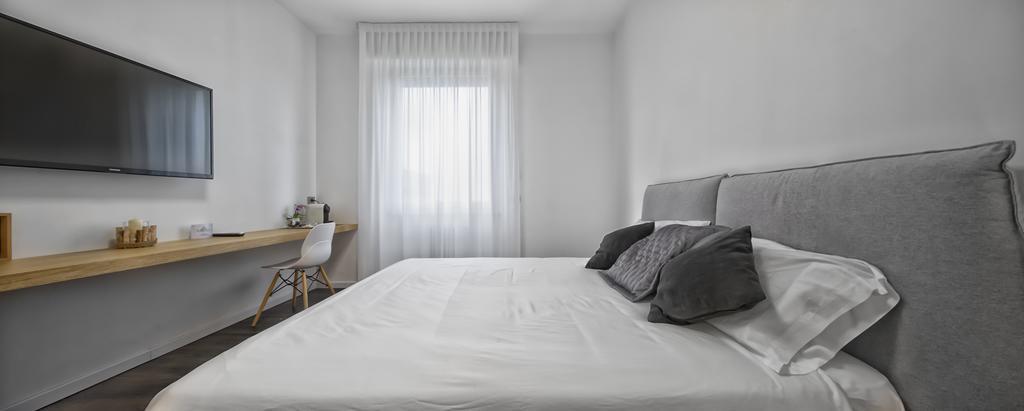 Suite Vogue Luce Voghera Dış mekan fotoğraf